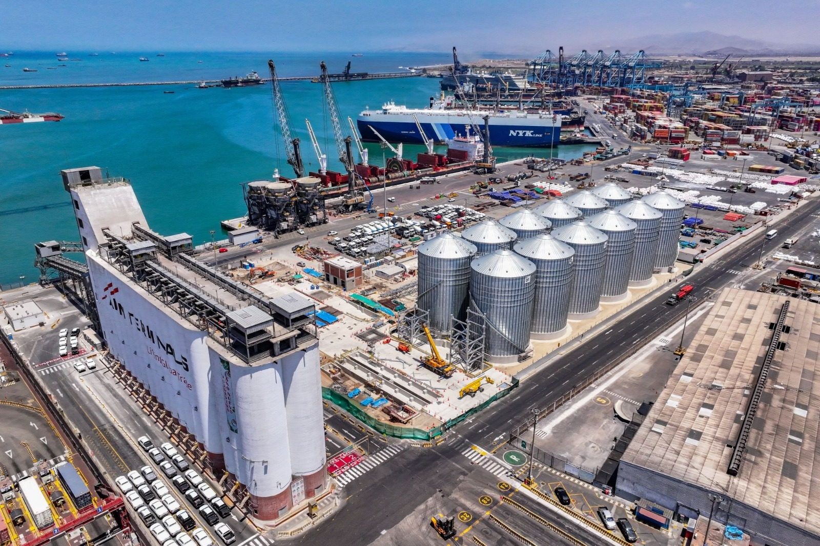 Obra industrial de Palcon Perú