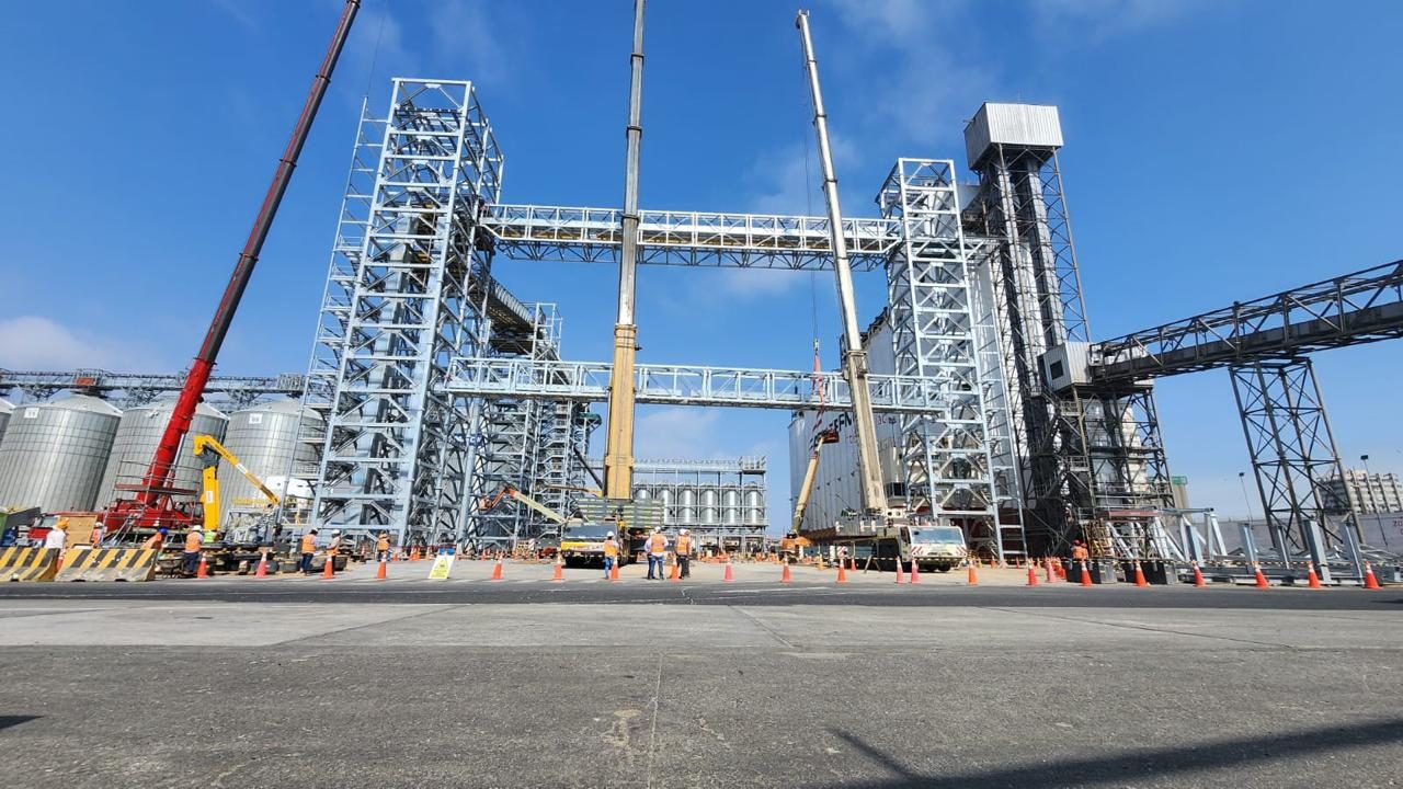 Montaje electromecánico en obra